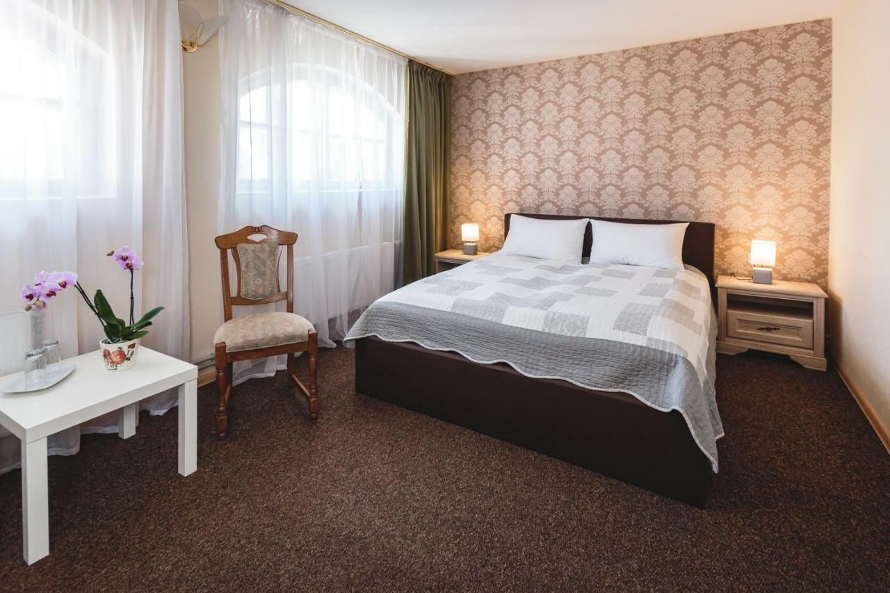 Karle Hotel Vitrupe Eksteriør billede