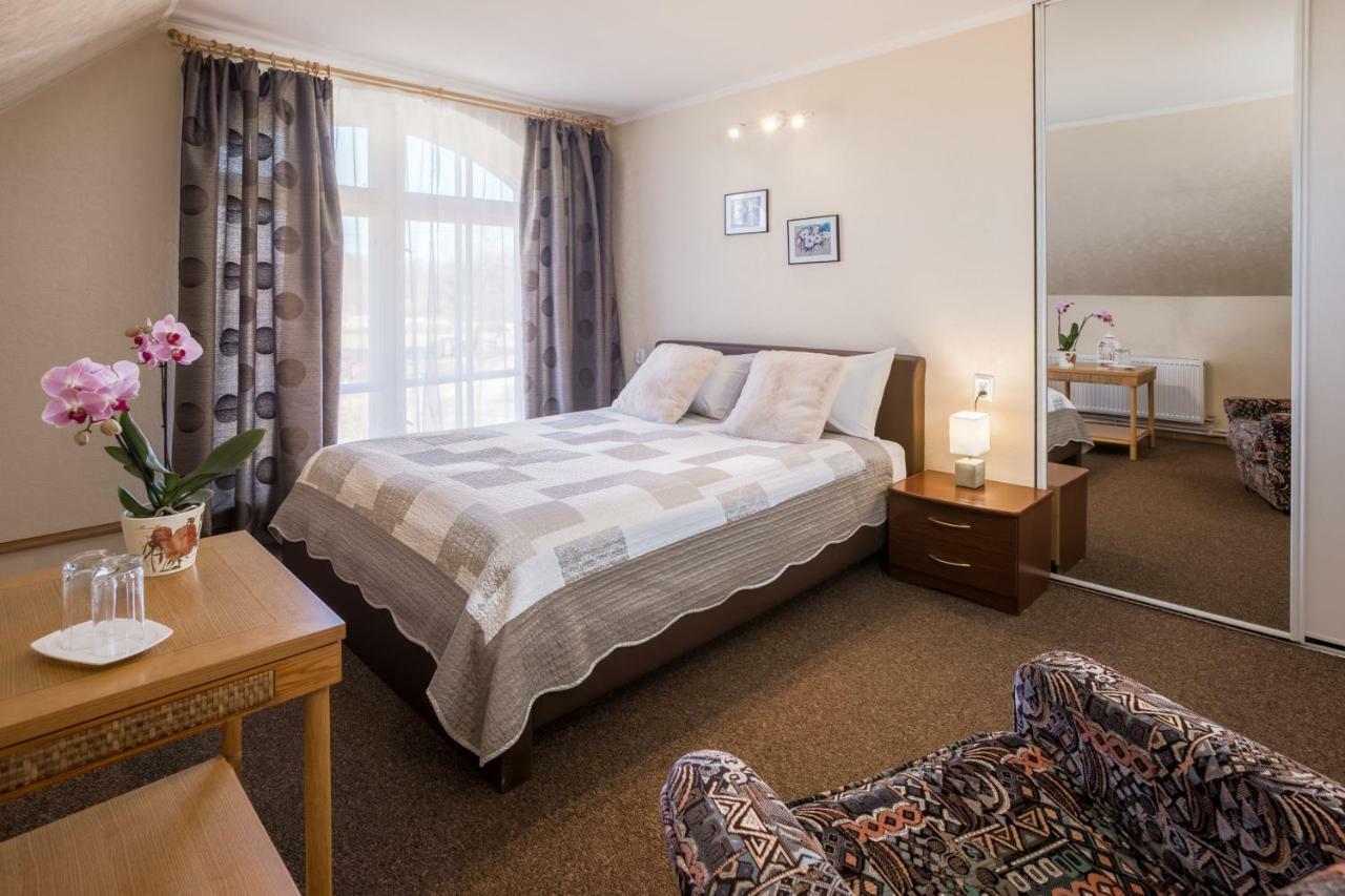 Karle Hotel Vitrupe Eksteriør billede