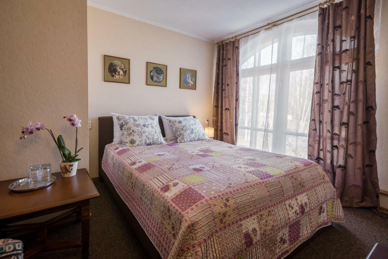 Karle Hotel Vitrupe Eksteriør billede